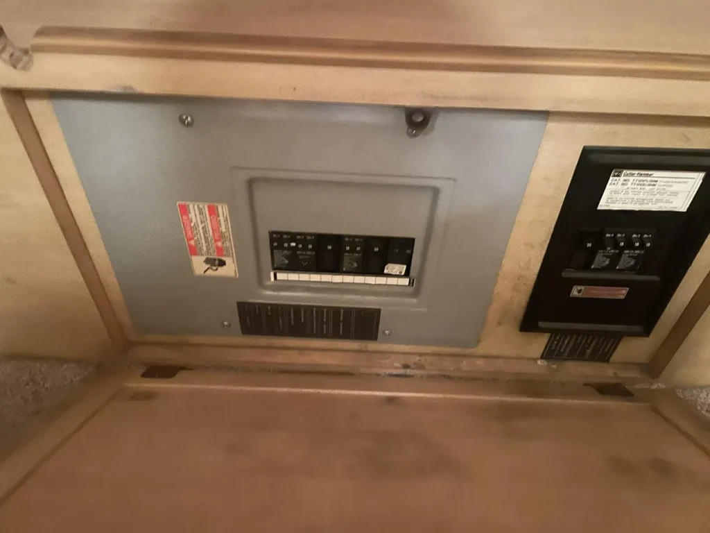 2002 Winnebago Itasca Horizon Motorcoach